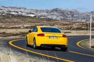 Audi TTS Coupe 2015 года  (AU)